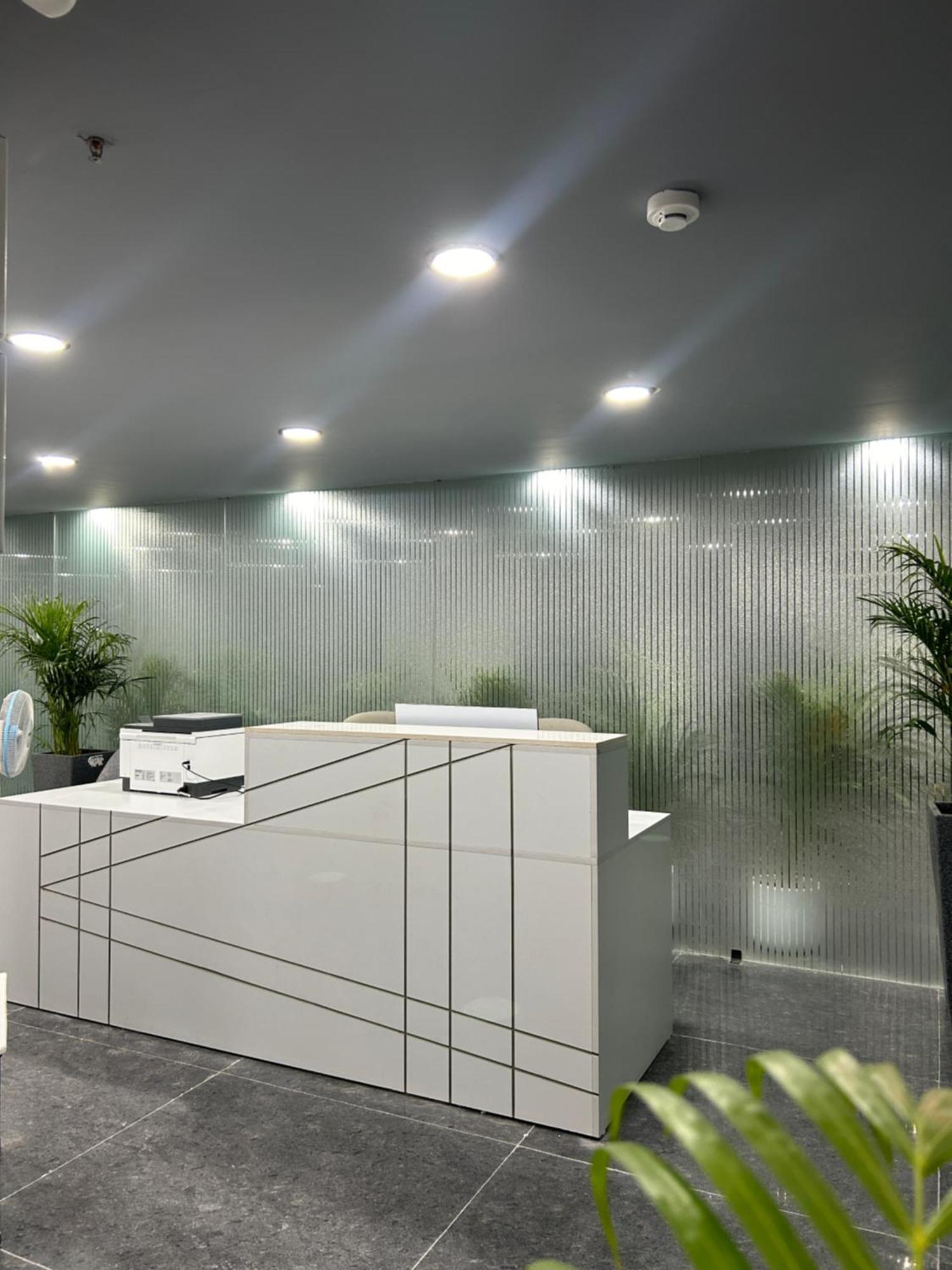 Bedchambers Serviced Apartment, Golf Course, คูร์เคาน์ ภายนอก รูปภาพ
